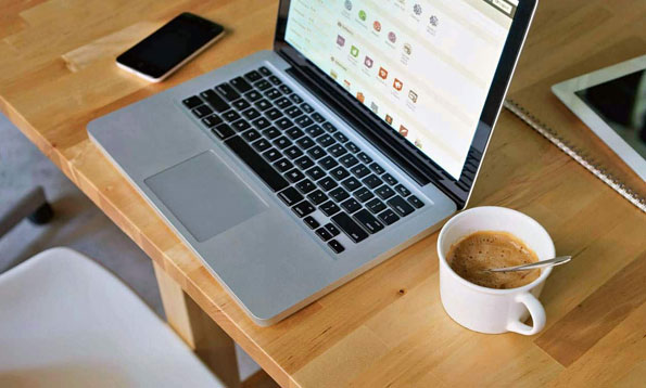 مقایسه پلسک و سی پنل